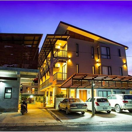 Palmari Boutique Hotel Ban Nua Khlong Exterior photo